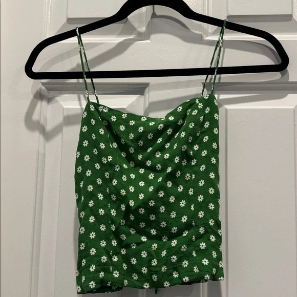 Reformation Meyer Top Hannah print, green and white daisy floral pattern size 2 - Picture 3 of 8